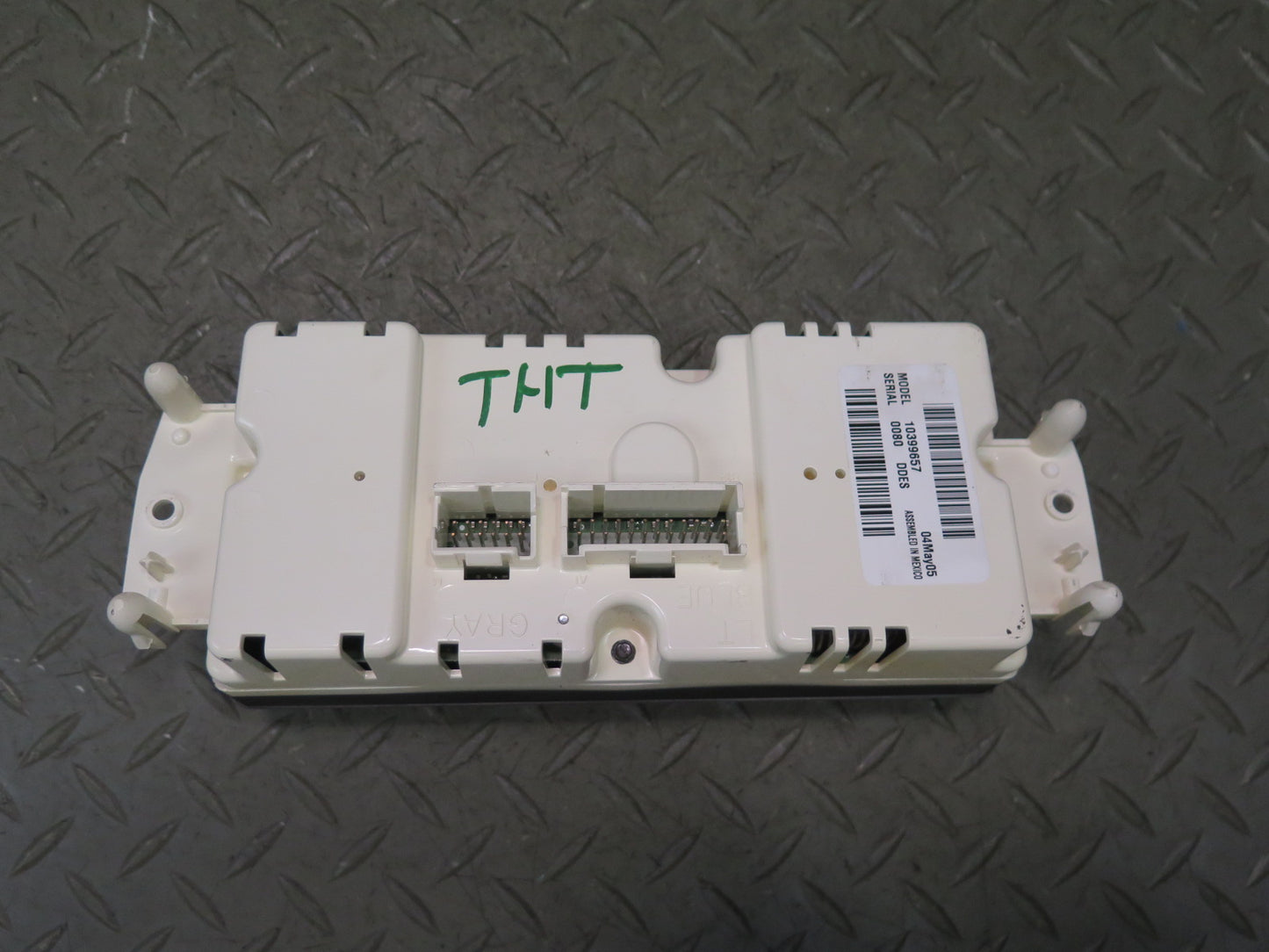2003-2007 Hummer H2 A/C Heater Climate Control Switch Panel 10399657