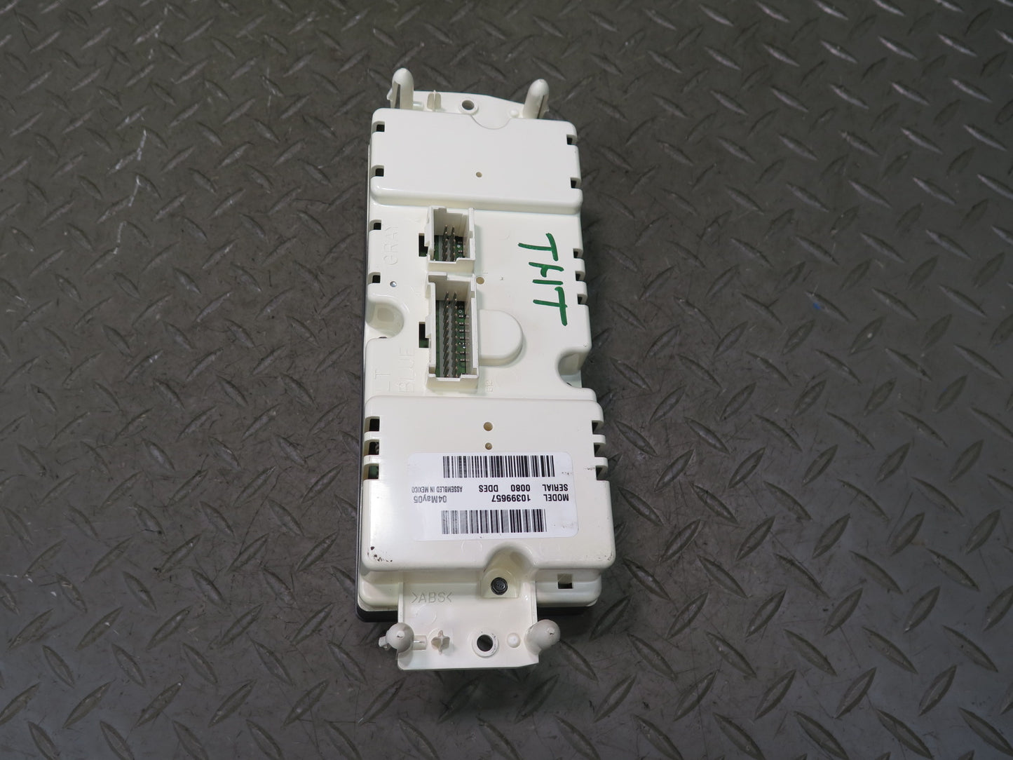 2003-2007 Hummer H2 A/C Heater Climate Control Switch Panel 10399657