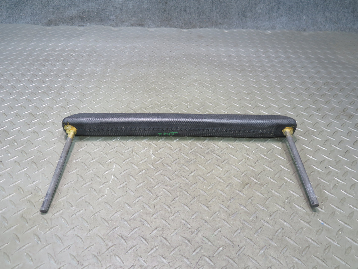 2003-2007 Hummer H2 Dash Front Right Grab Handle Bar