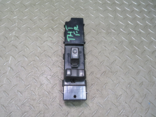 2003-2007 Hummer H2 Front Right Door Power Window Switch 15262336