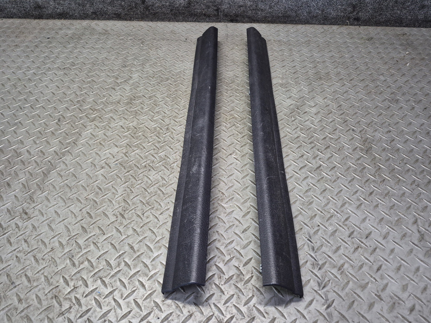 02-05 Ford Thunderbird Set of 2 Door Inner Scuff Sill Plate Trim Panel OEM