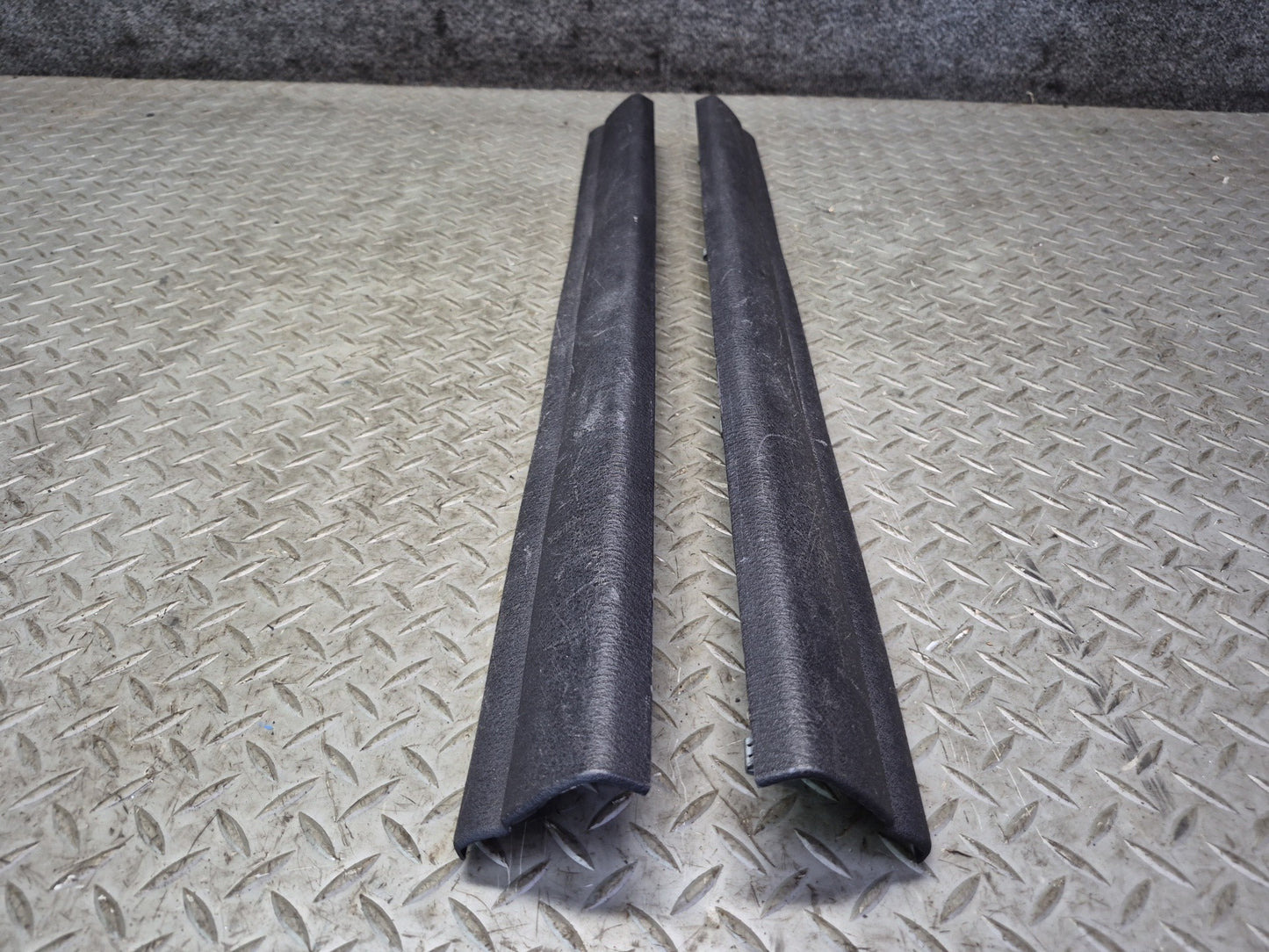 02-05 Ford Thunderbird Set of 2 Door Inner Scuff Sill Plate Trim Panel OEM