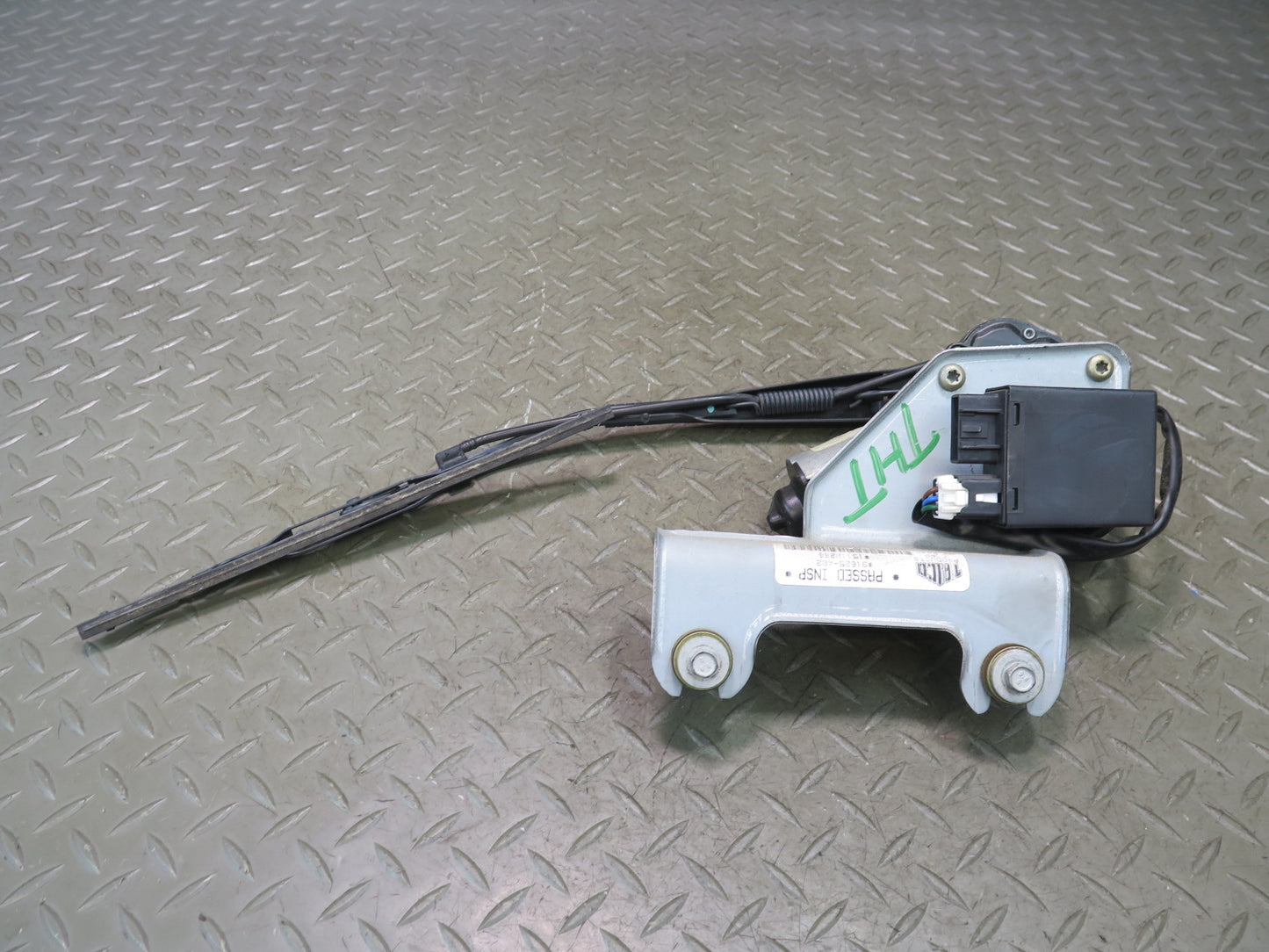 2003-2007 Hummer H2 Rear Tailgate Liftgate Wiper AM w Motor 15112266
