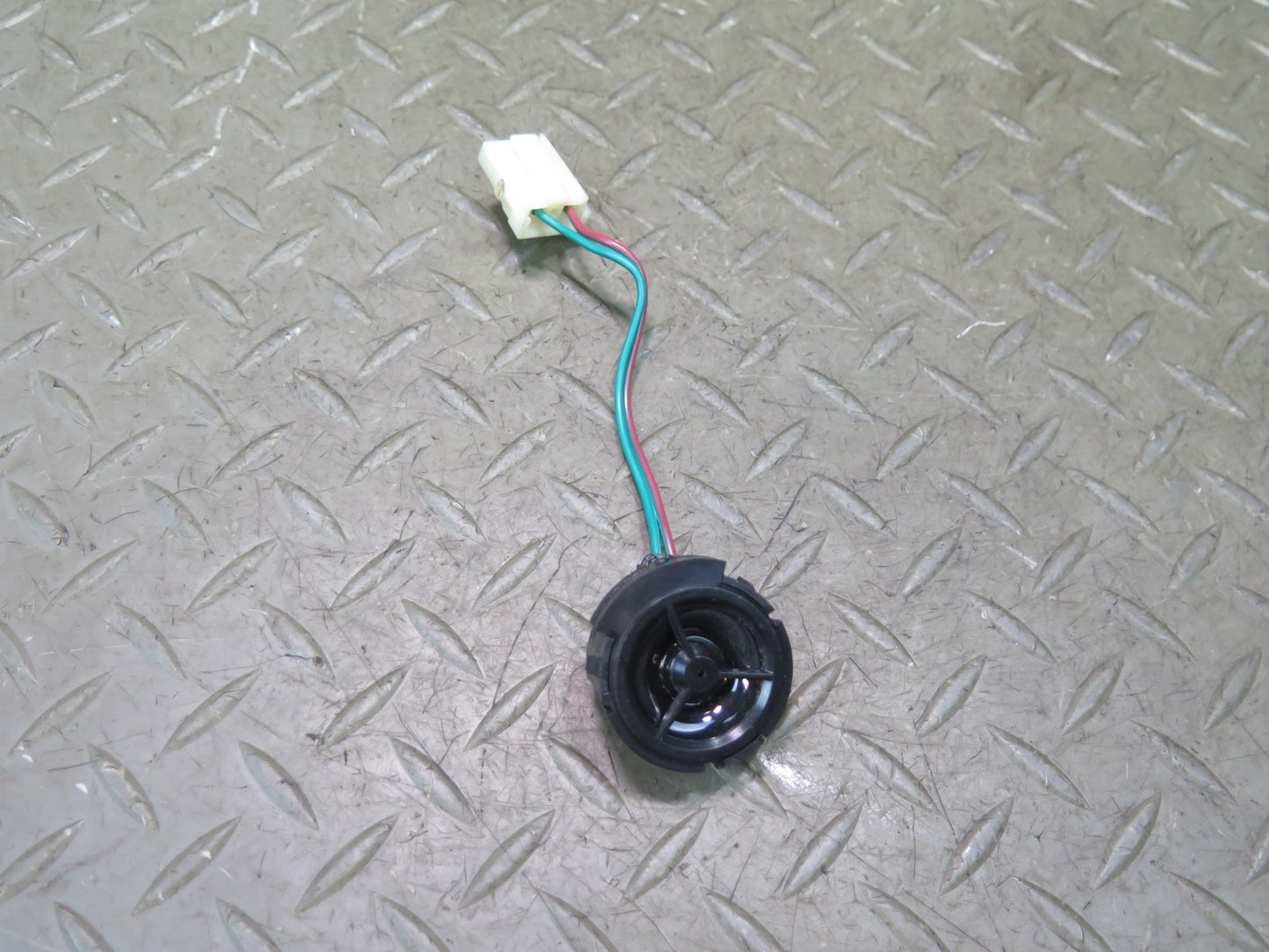 2003-2007 Hummer H2 Front Left & Right A Pillar Tweeter Speaker Set of 2