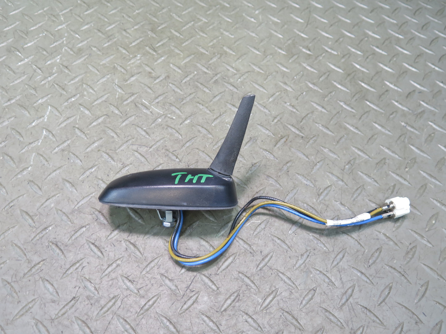 2005 Hummer H2 Roof Exterior GPS Satellite Antenna