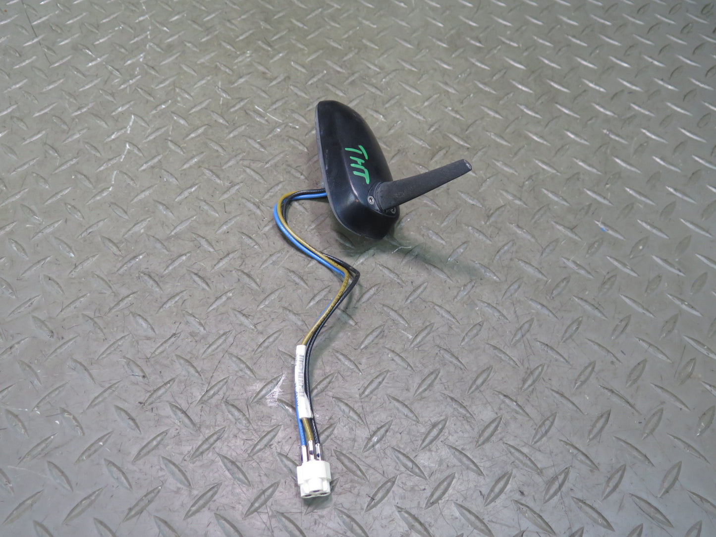 2005 Hummer H2 Roof Exterior GPS Satellite Antenna