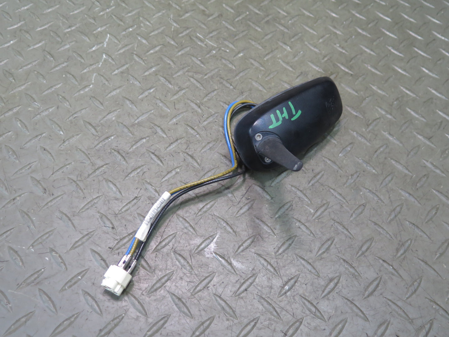 2005 Hummer H2 Roof Exterior GPS Satellite Antenna