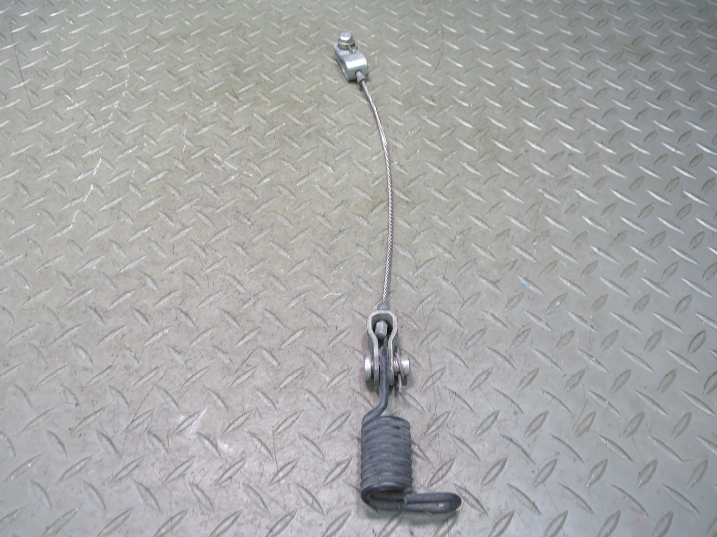 2003-2009 Hummer H2 Front Hood Bonnet Open Check Cable Spring Set of 2