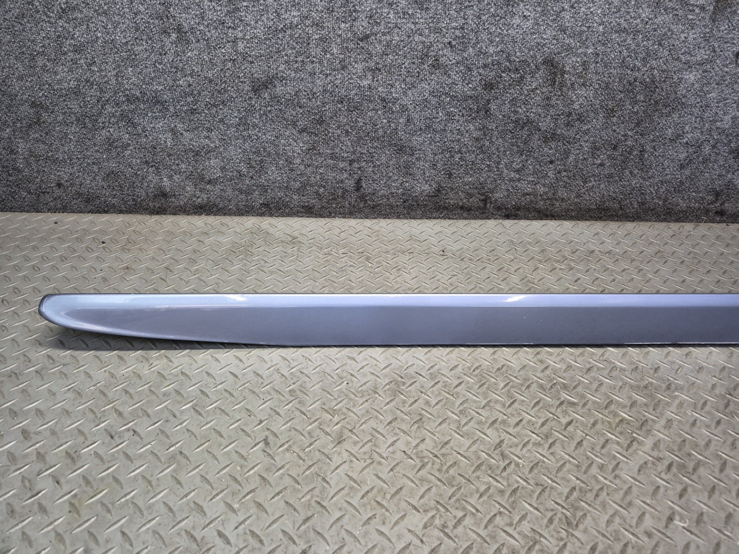 84-86 Nissan Z31 300ZX 2+0 Right Side Skirt Rocker Panel Molding Blue OEM
