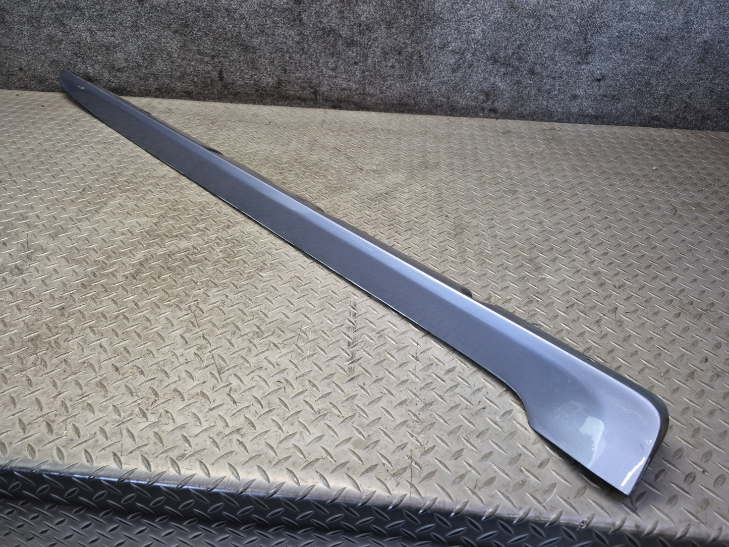 84-86 Nissan Z31 300ZX 2+0 Right Side Skirt Rocker Panel Molding Blue OEM