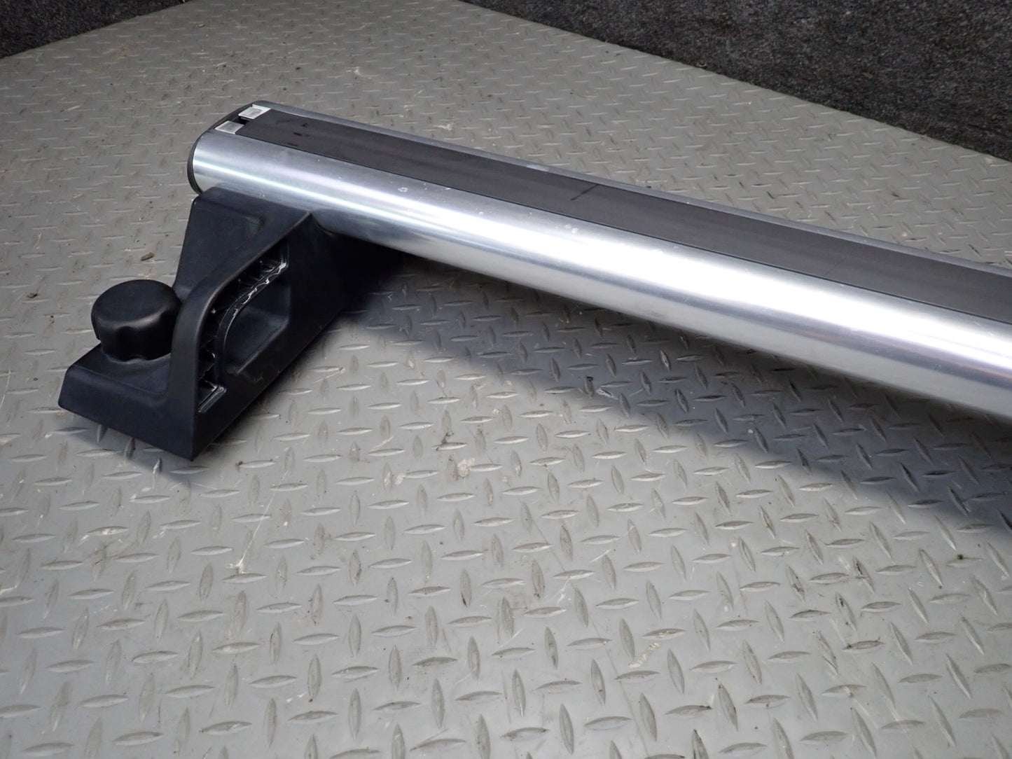 2003-2007 Hummer H2 Roof Luggage Rack Rail Cross  Bar Set of 2