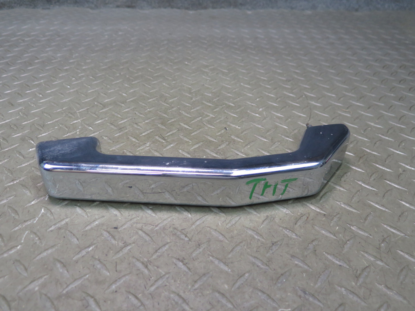 2003-2007 Hummer H2 Left & Right Side Upper Hood Grab Handle Chrome Set of 2