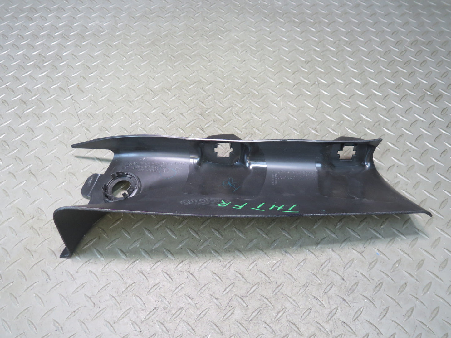 2005-2007 Hummer H2 Front Left & Right Interior A Pillar Trim Panel Set of 2