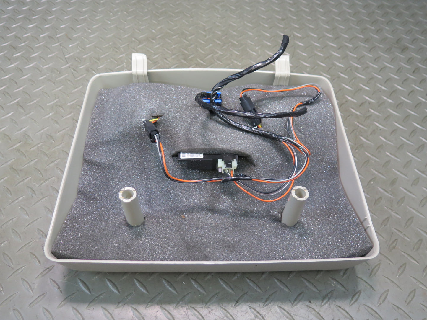 2003-2007 Hummer H2 Overhead Console Dome Reading Interior Light w Homelink