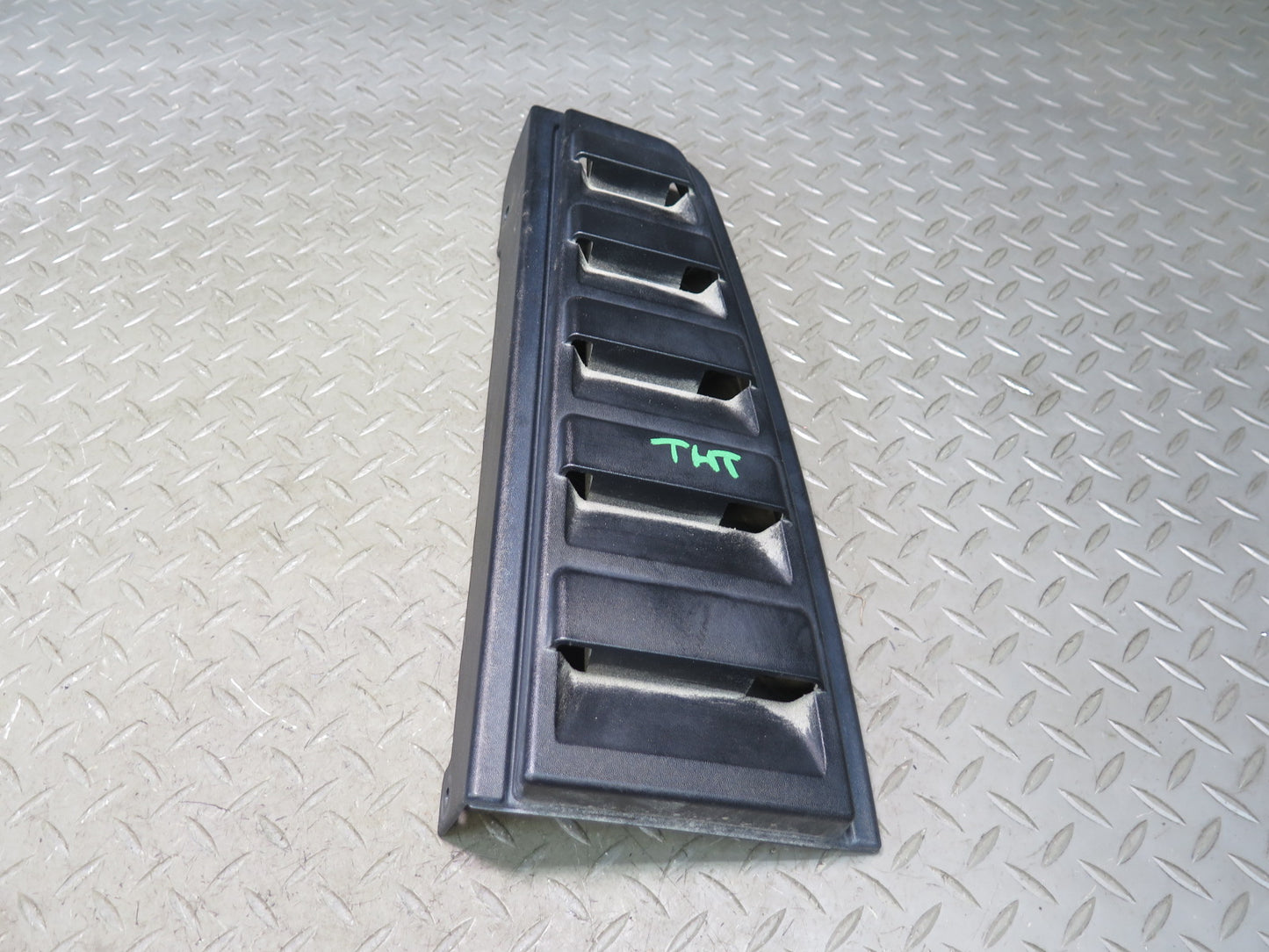 2003-2009 Hummer H2 Rear Upper Tail Light Air Vent Applique Trim Grille Set of 2