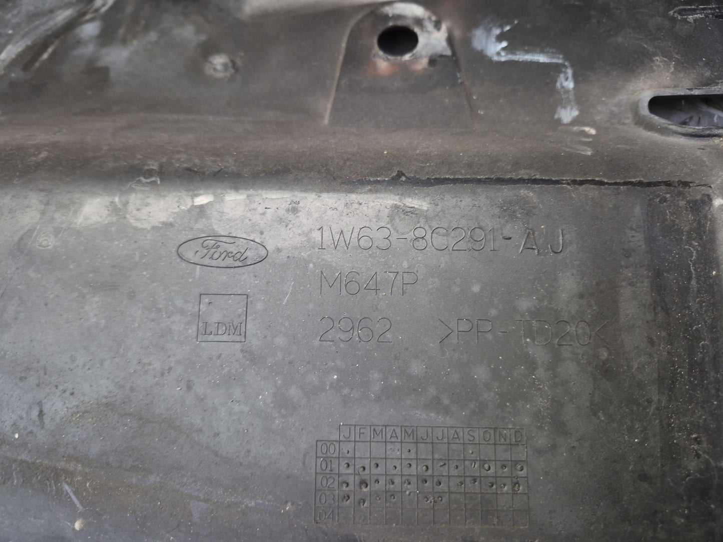02-05 Ford Thunderbird Engine Radiator Core Support TOP Upper Cover Panel OEM