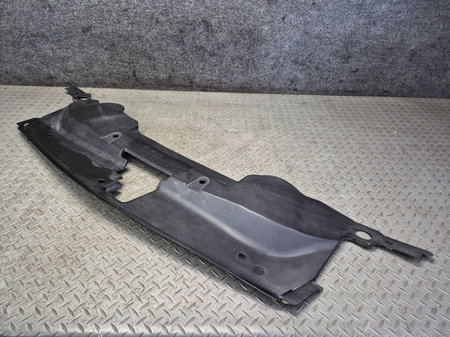 02-05 Ford Thunderbird Engine Radiator Core Support TOP Upper Cover Panel OEM