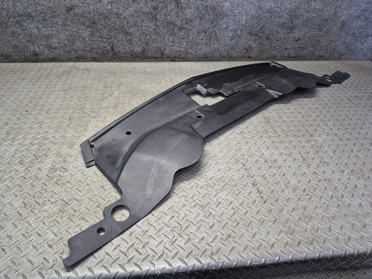 02-05 Ford Thunderbird Engine Radiator Core Support TOP Upper Cover Panel OEM