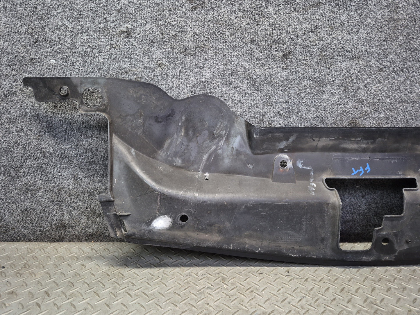 02-05 Ford Thunderbird Engine Radiator Core Support TOP Upper Cover Panel OEM