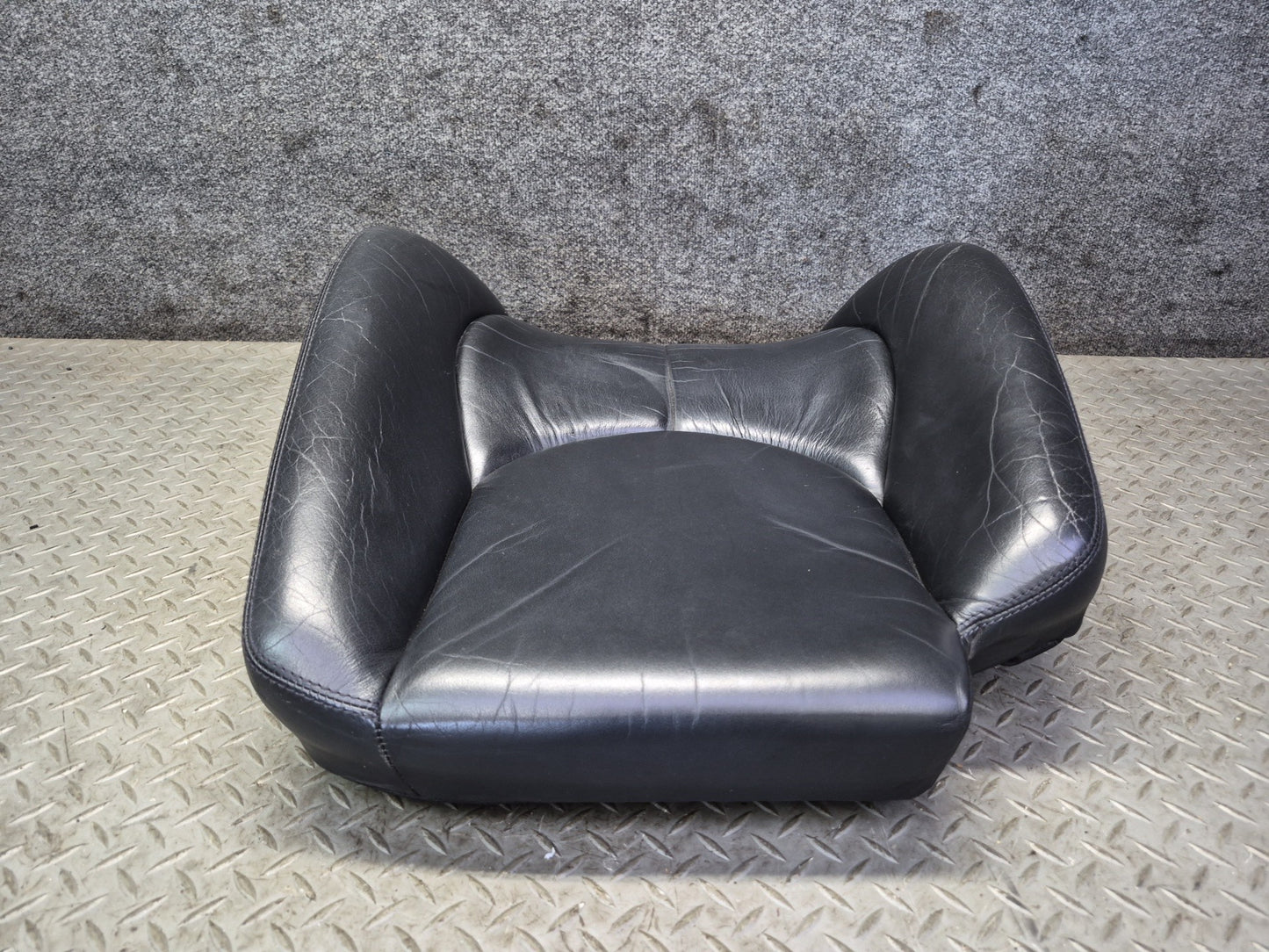 96-02 Mercedes R129 SL500 Front Right Seat Upper Backrest Leather Cushion OEM