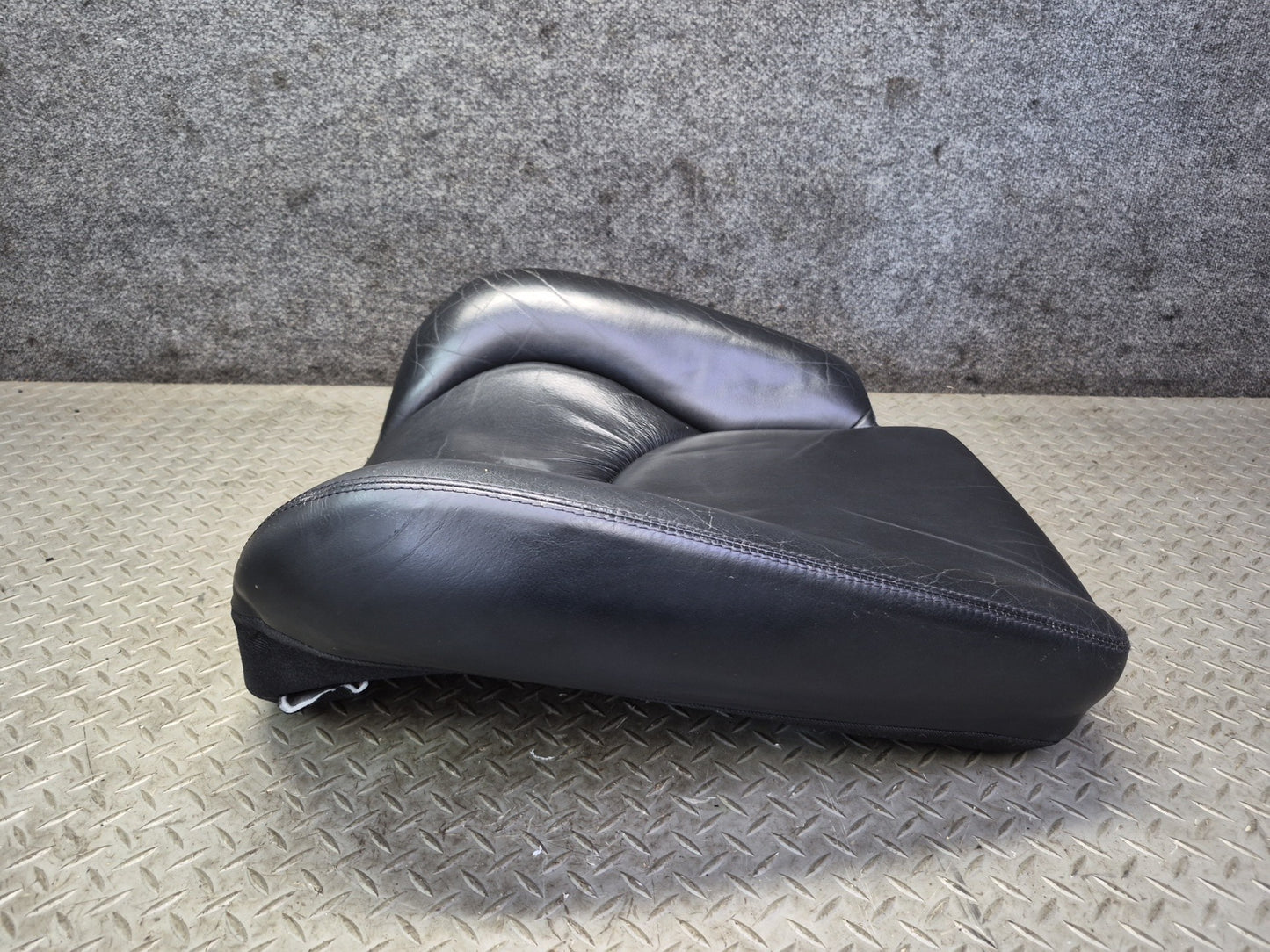 96-02 Mercedes R129 SL500 Front Right Seat Upper Backrest Leather Cushion OEM