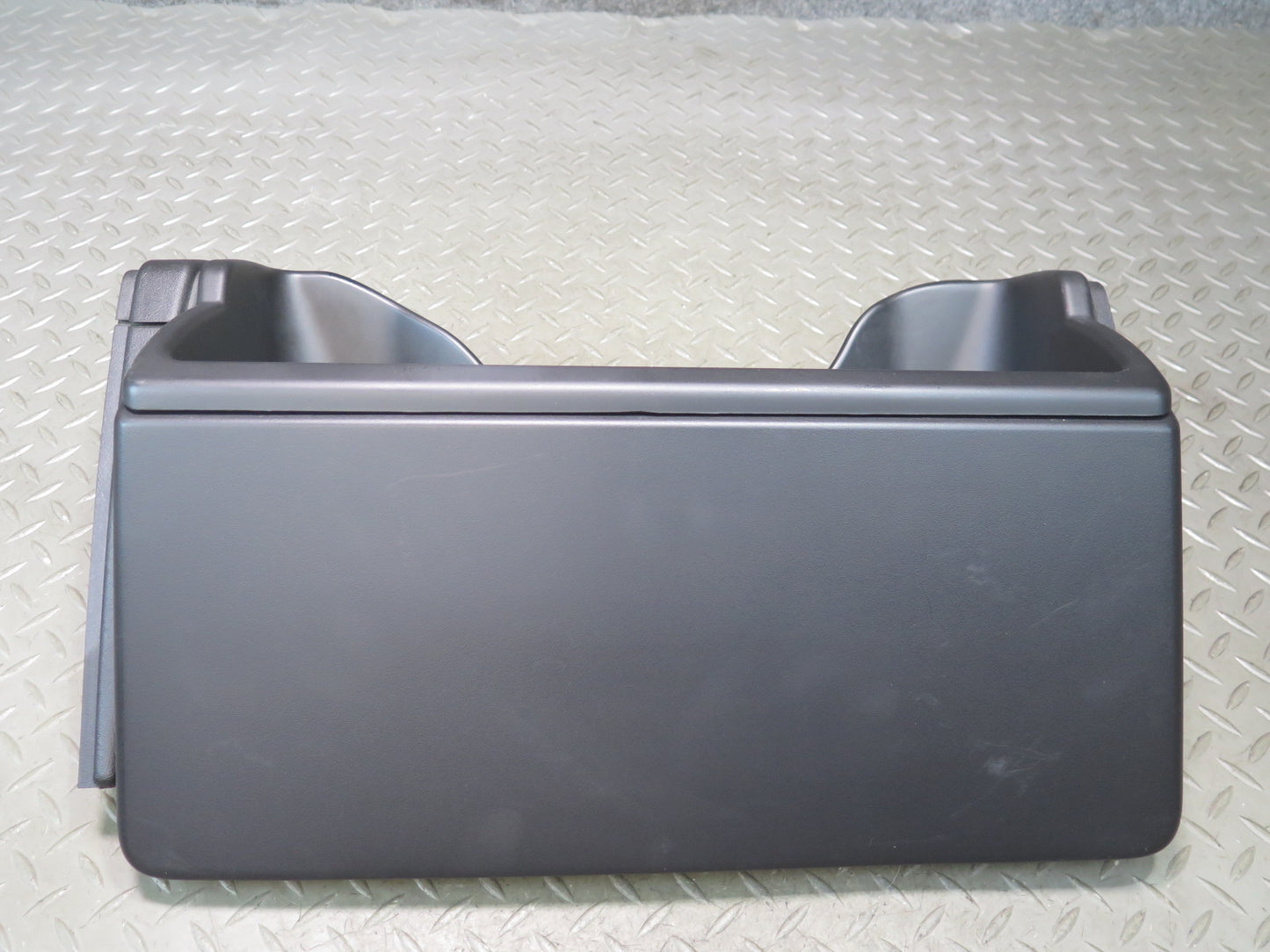 03-07 Hummer H2 Dash Instrument Cluster Speedometer Bezel Trim Panel 15177439