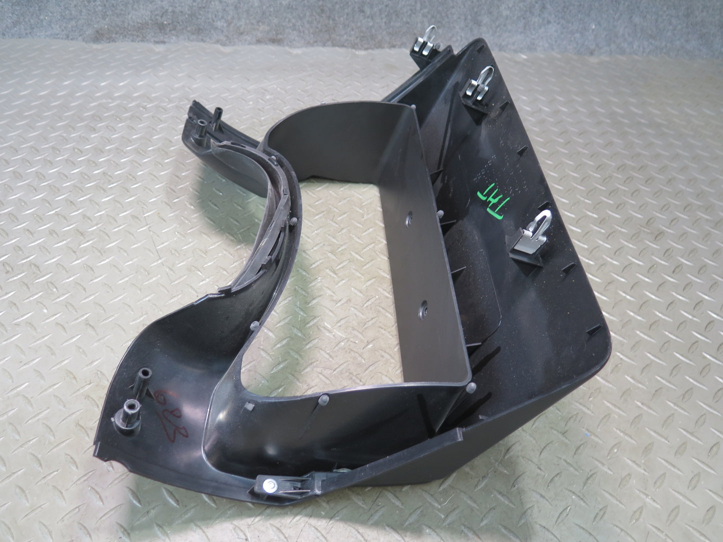 03-07 Hummer H2 Dash Instrument Cluster Speedometer Bezel Trim Panel 15177439