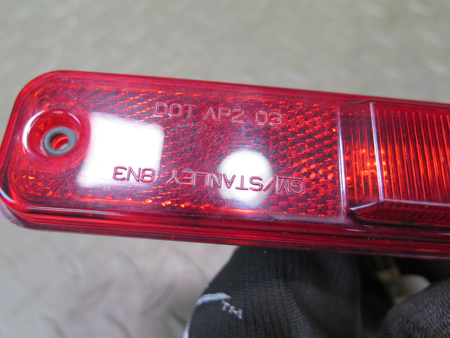 2003-2009 Hummer H2 Rear Left & Right Side Marker Light Lamp Set of 2