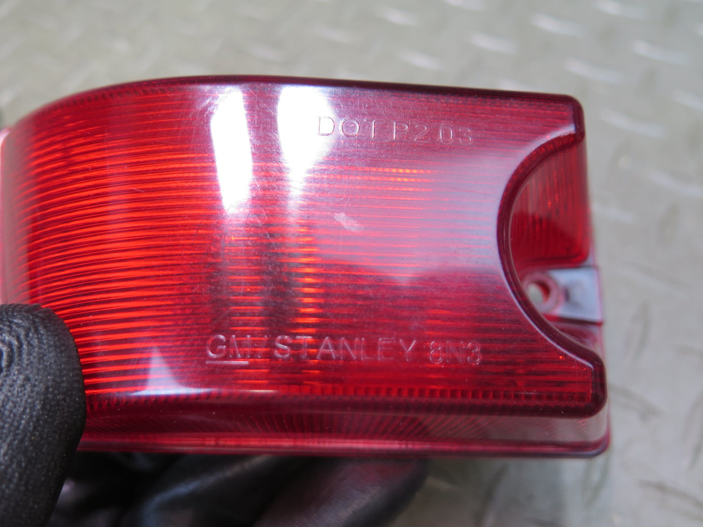 2003-2009 Hummer H2 Rear Left & Right Roof Clearance Marker Light Lamp Set of 2
