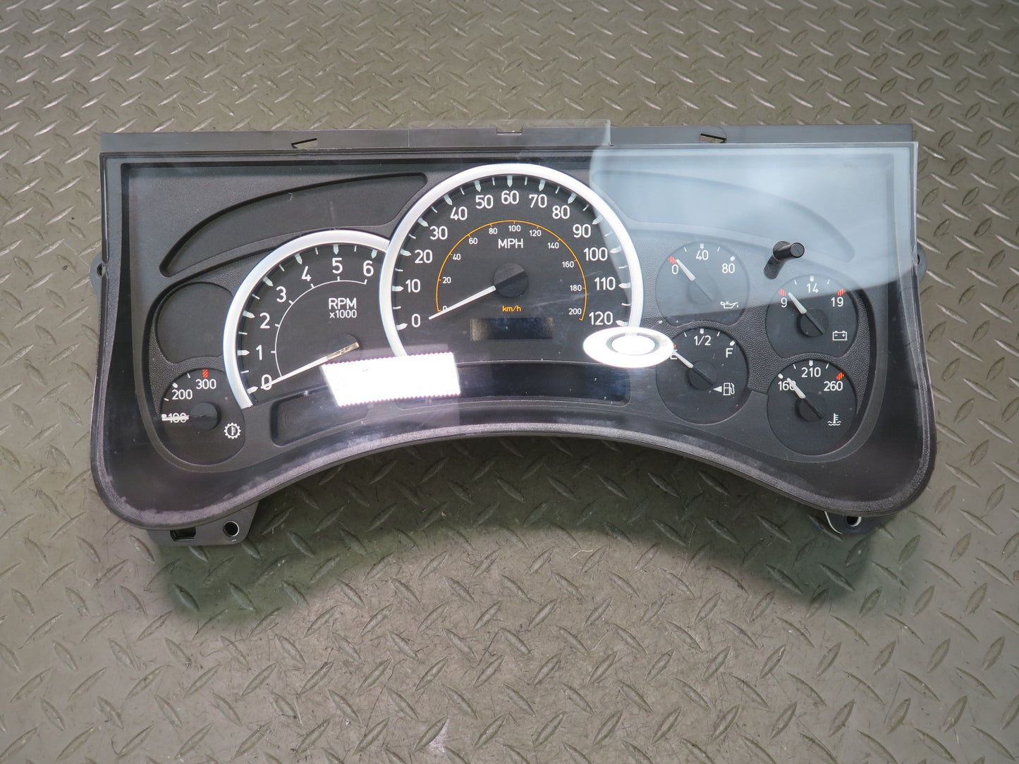 2005 Hummer H2 Instrument Cluster Gauge Speedometer 15223557