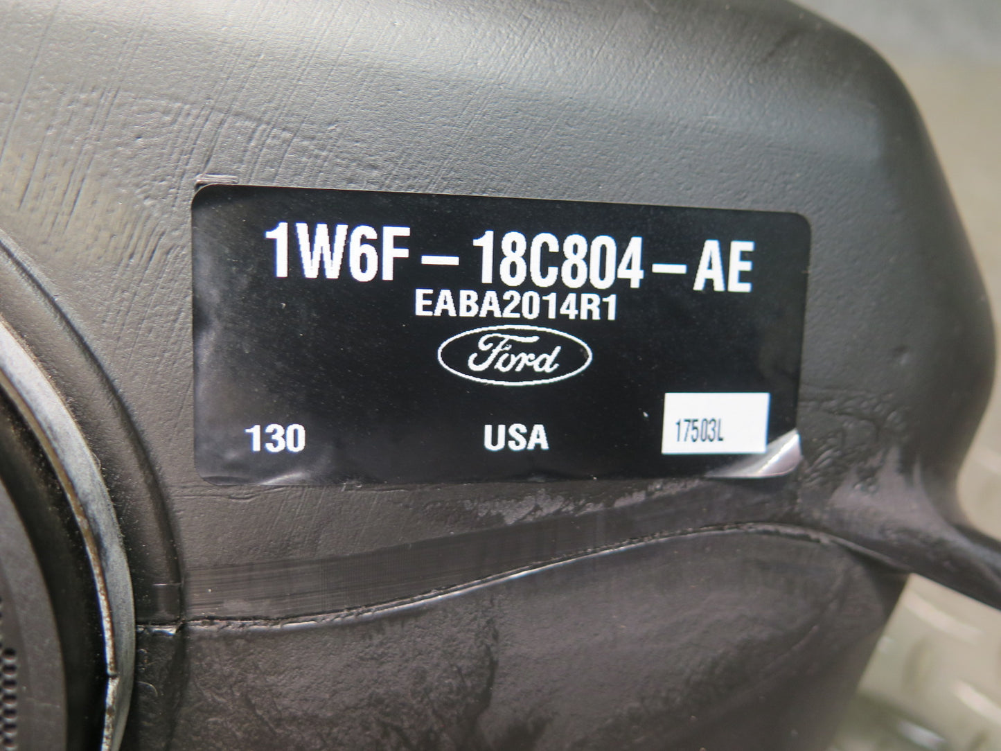 02-05 Ford Thunderbird Set of 2 Rear Left & Right Subwoofer Speaker Box OEM