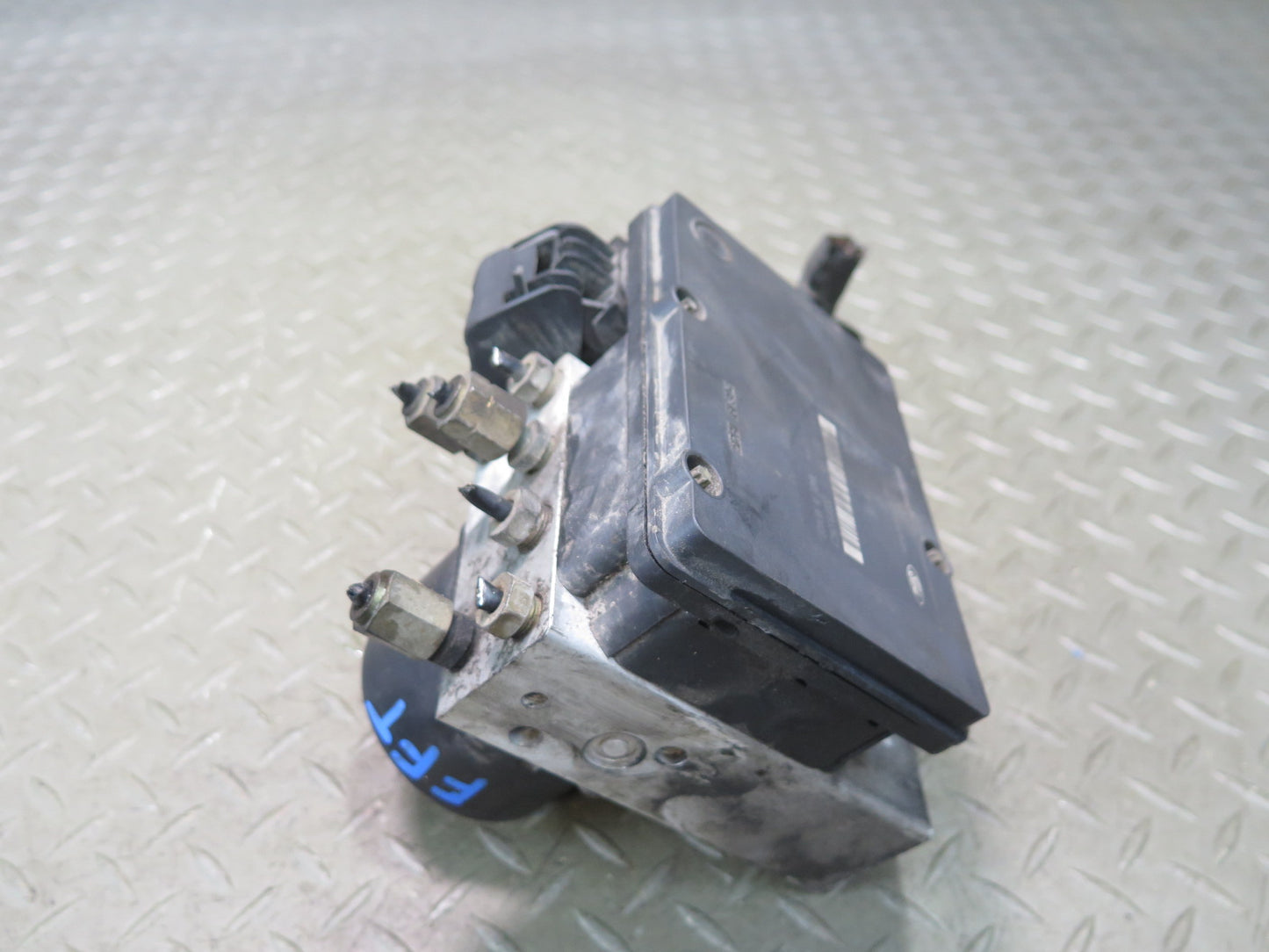 02-05 Ford Thunderbird Anti Lock Brake ABS Pump Module 3W4T-2C219-BE OEM