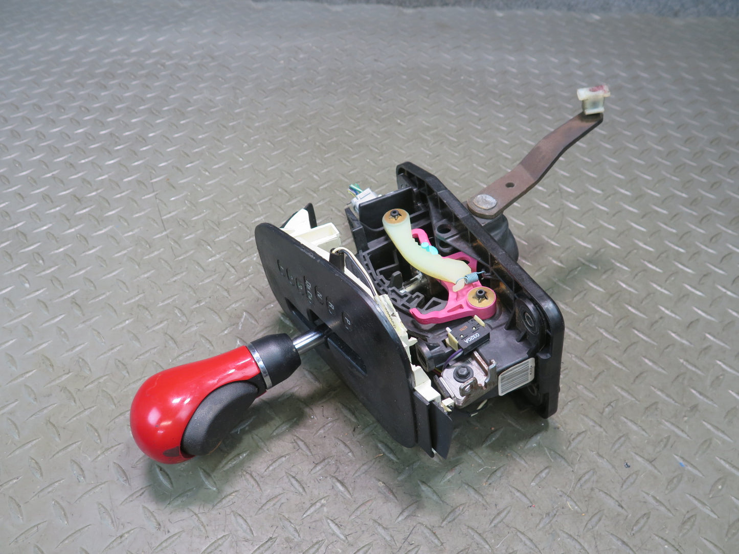 02-05 Ford Thunderbird A/T Automatic Transmission Shifter Assembly OEM