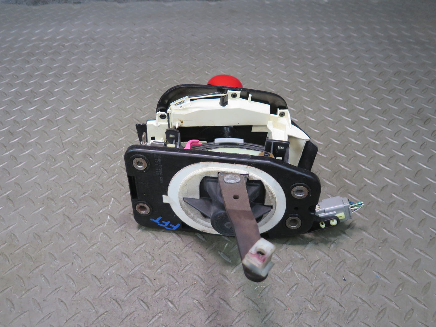 02-05 Ford Thunderbird A/T Automatic Transmission Shifter Assembly OEM