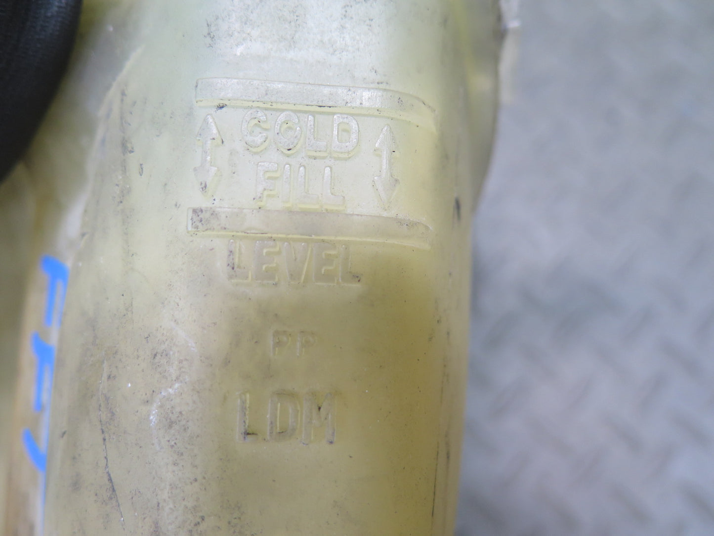 02-05 Ford Thunderbird Engine Coolant Expansion Overflow Reservoir Tank OEM