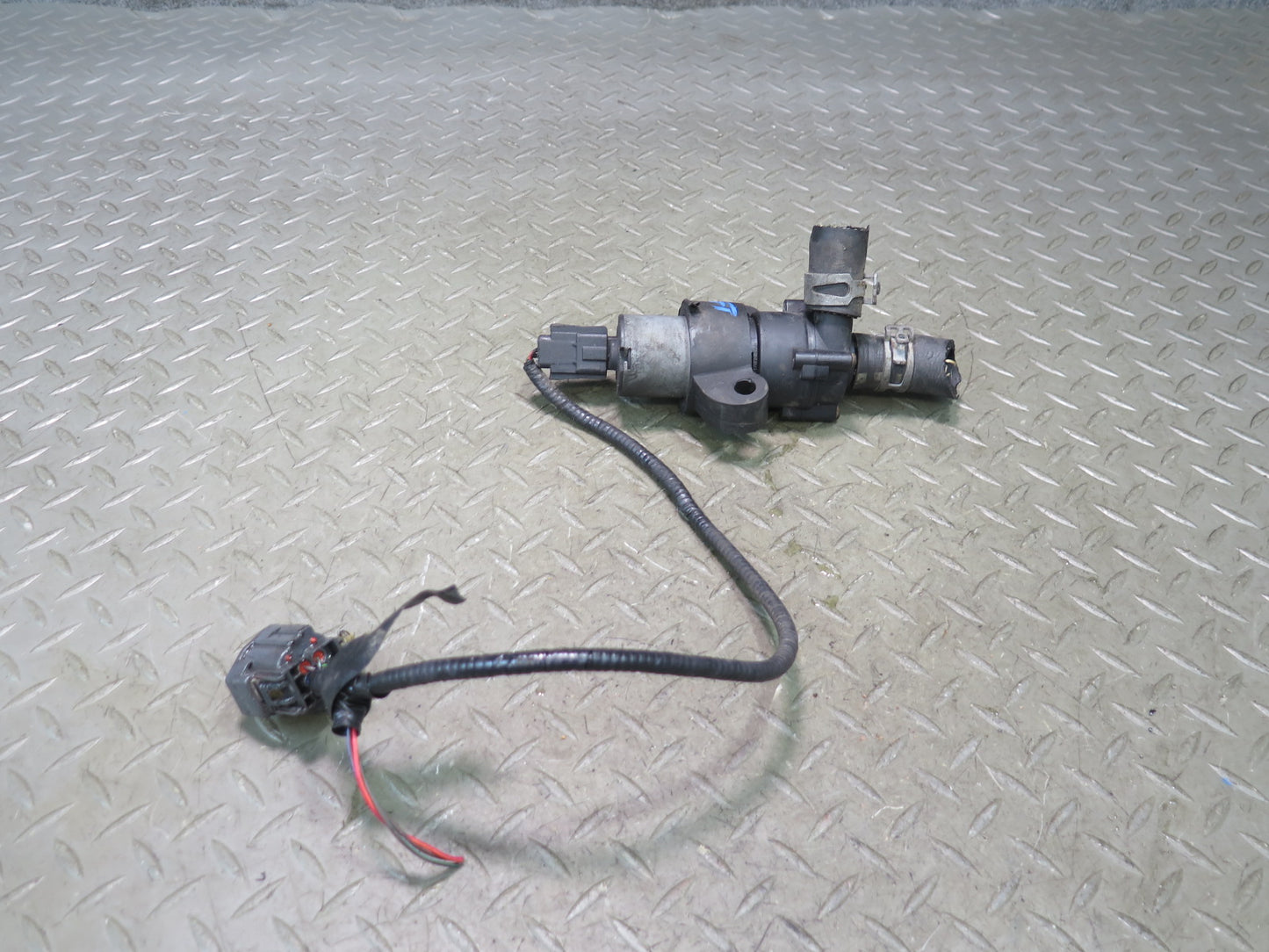 02-05 Ford Thunderbird Auxiliary AUX Coolant Water Pump 0392020071 OEM
