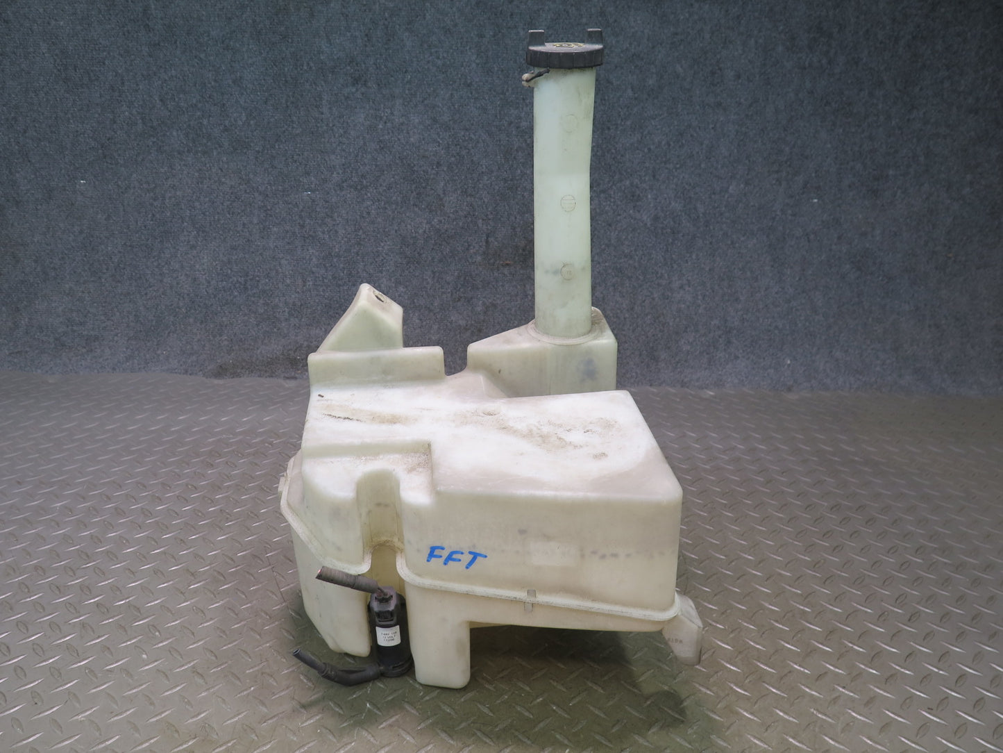 02-05 Ford Thunderbird Windshield Washer Fluid Reservoir Tank w Pump OEM