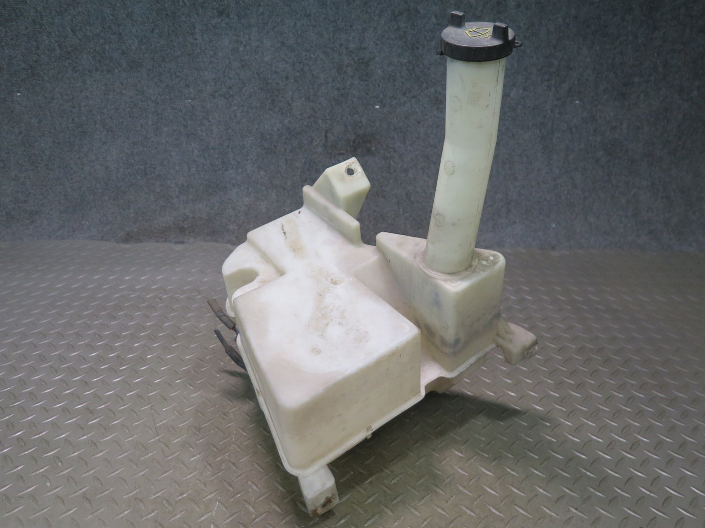 02-05 Ford Thunderbird Windshield Washer Fluid Reservoir Tank w Pump OEM