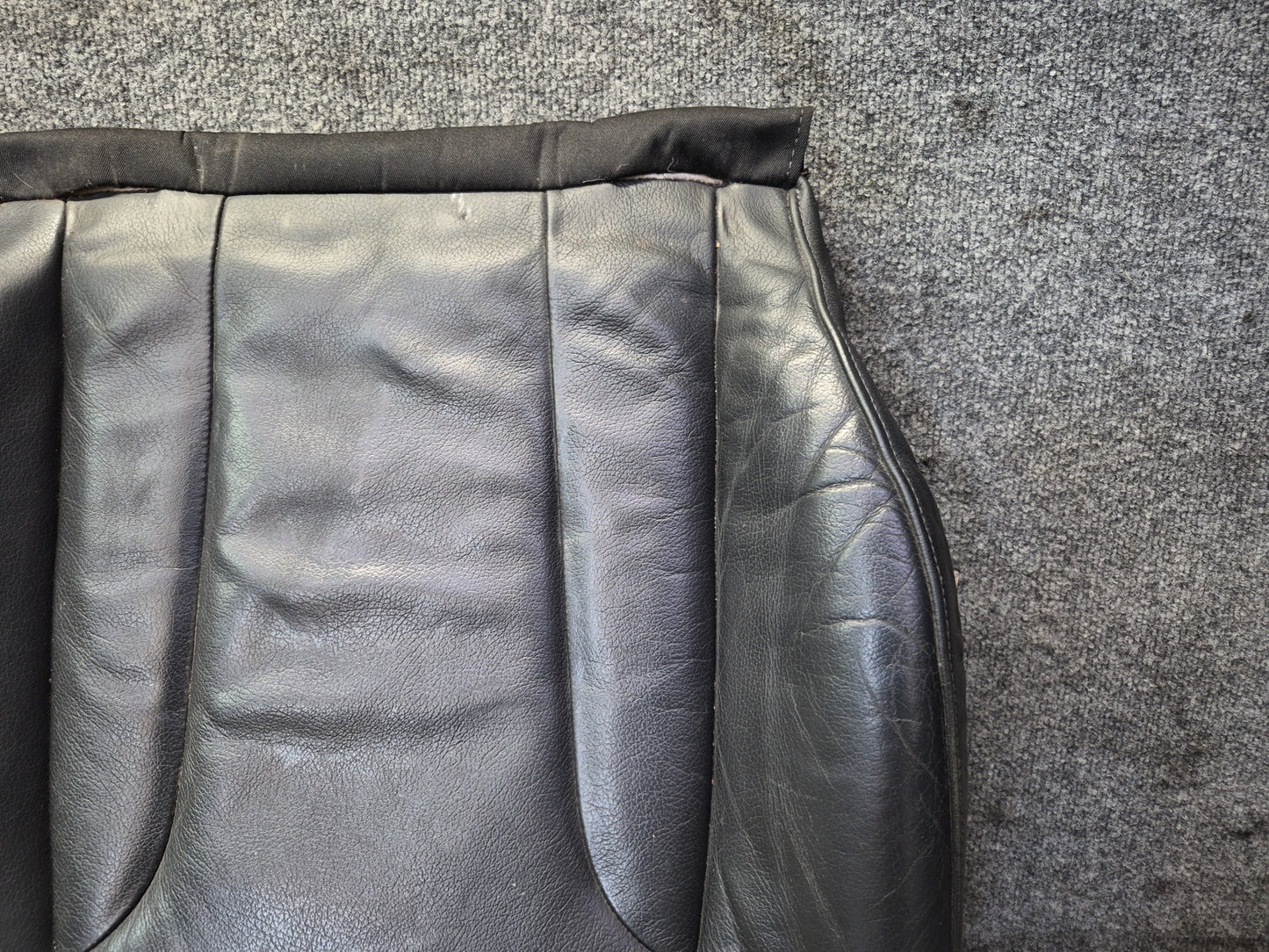 07-15 Audi 4L Q7 Front Left Seat Lower Leather Cushion Black OEM