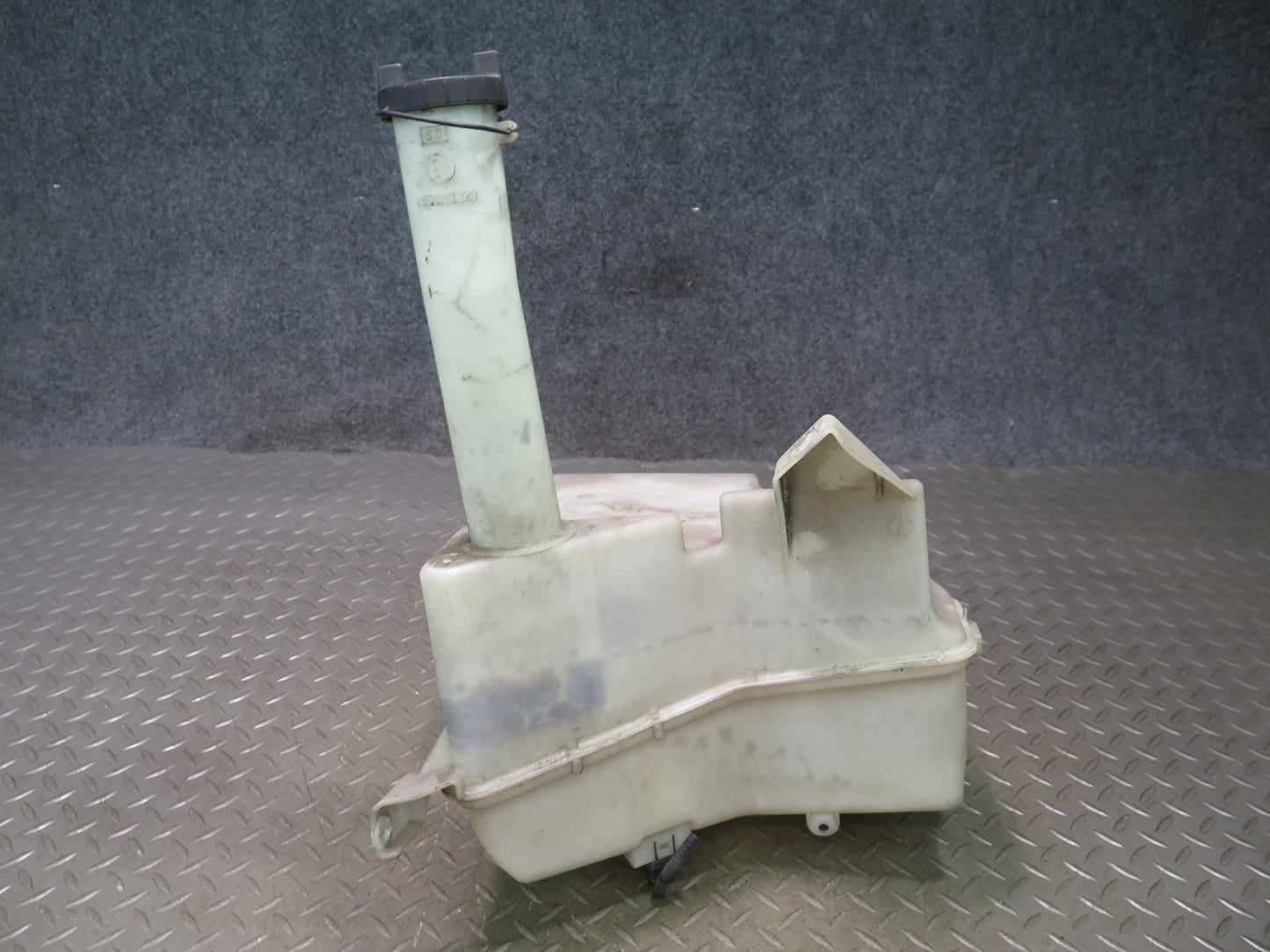 02-05 Ford Thunderbird Windshield Washer Fluid Reservoir Tank w Pump OEM