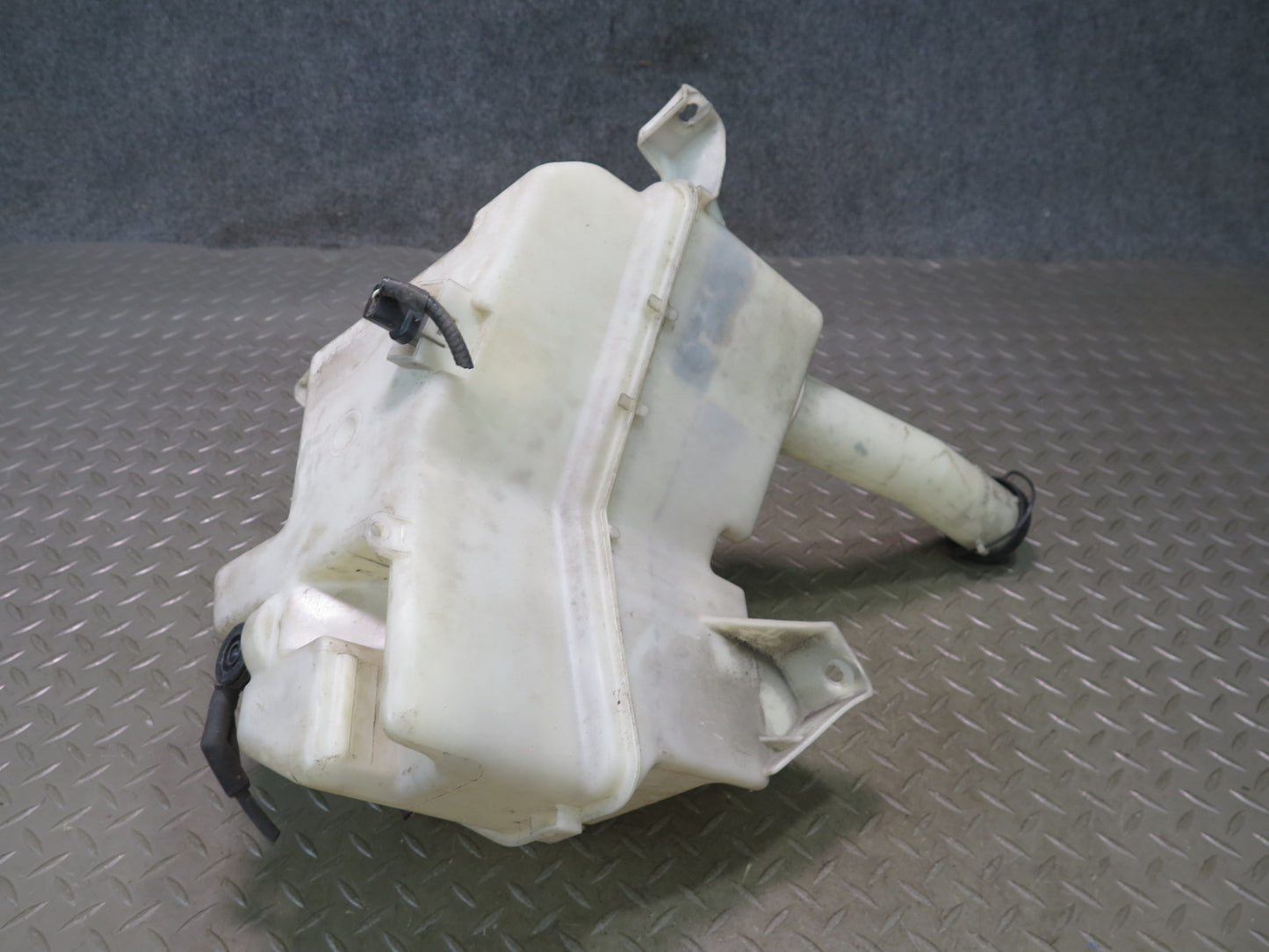 02-05 Ford Thunderbird Windshield Washer Fluid Reservoir Tank w Pump OEM