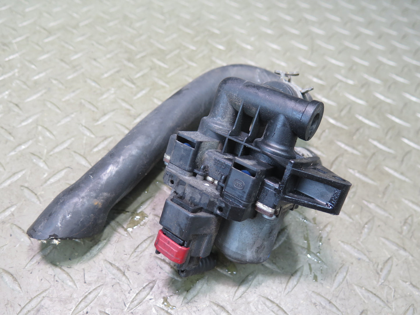 02-05 Ford Thunderbird Hvac Heater Control Valve OEM