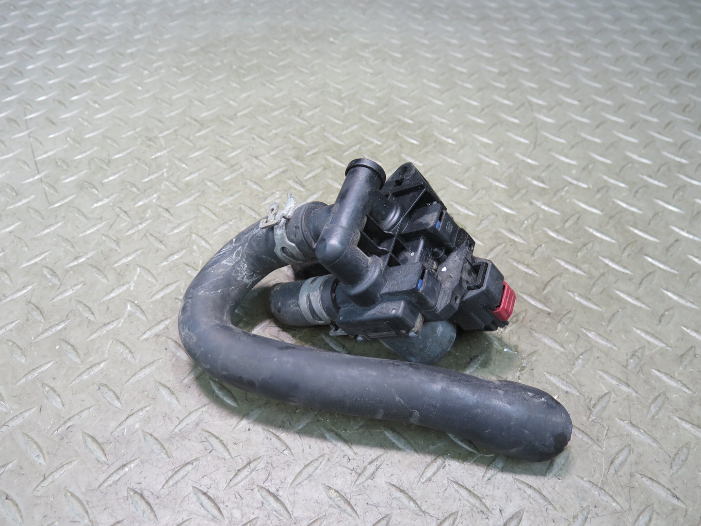 02-05 Ford Thunderbird Hvac Heater Control Valve OEM