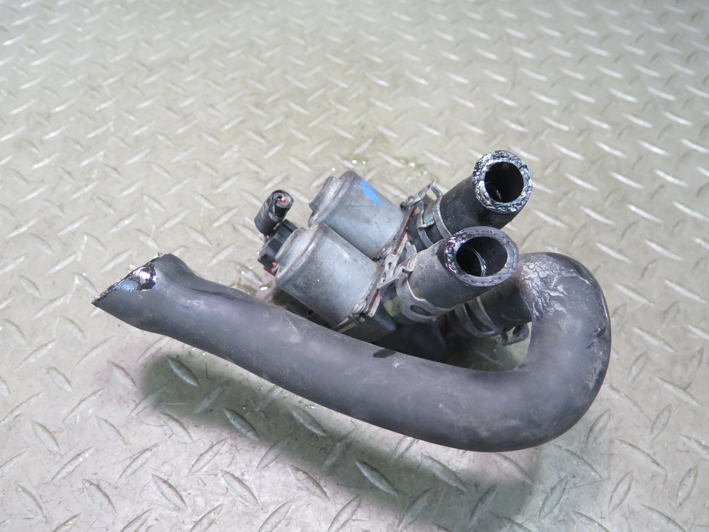 02-05 Ford Thunderbird Hvac Heater Control Valve OEM