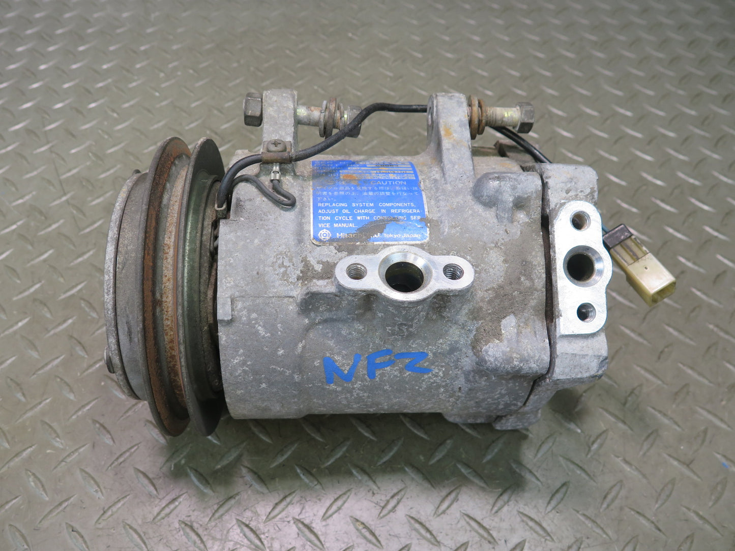02-05 Ford Thunderbird A/C Air Condition Compressor OEM