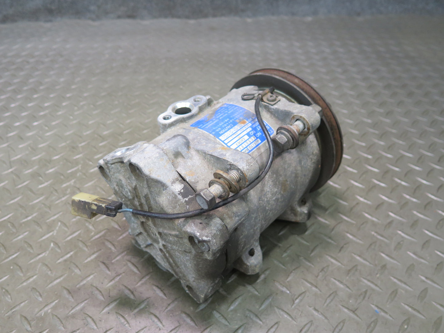 02-05 Ford Thunderbird A/C Air Condition Compressor OEM