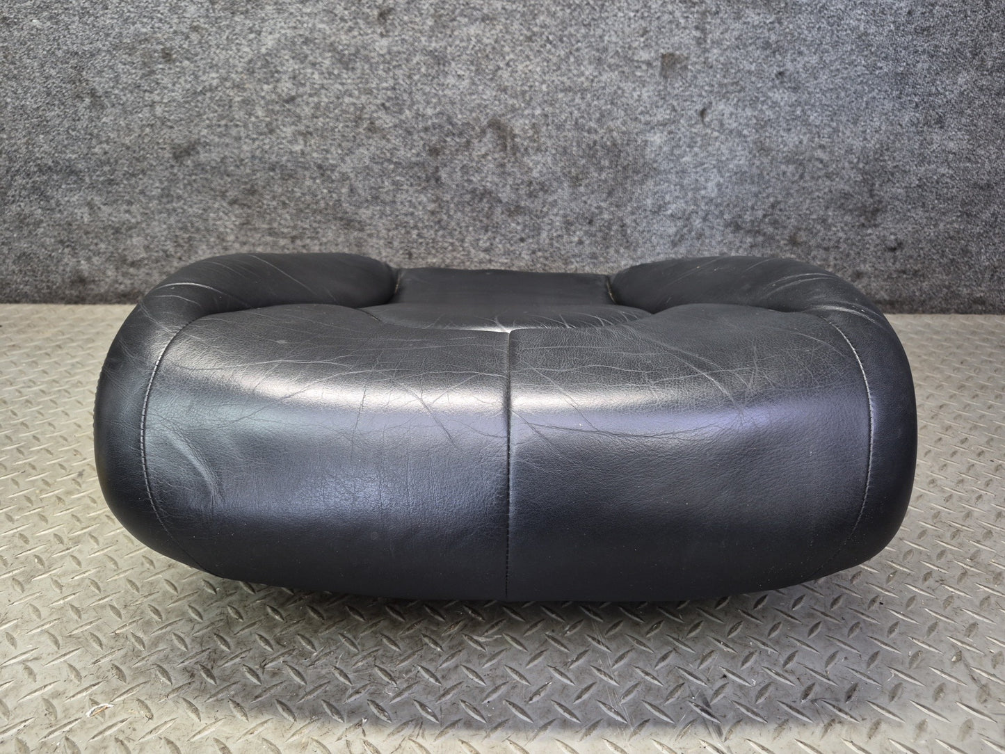 96-02 Mercedes R129 SL500 Front Right Seat Lower Leather Cushion OEM