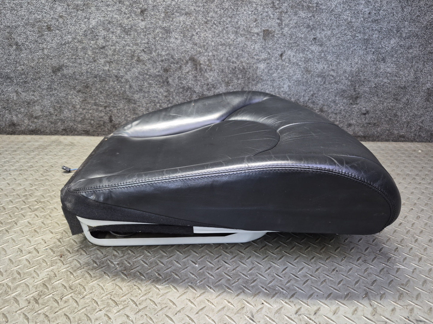 96-02 Mercedes R129 SL500 Front Right Seat Lower Leather Cushion OEM
