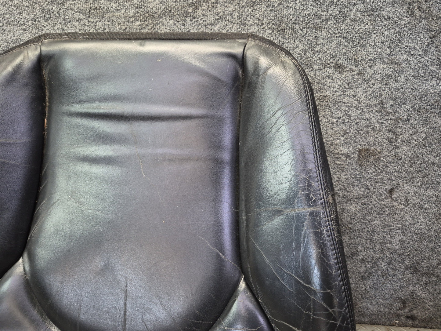 96-02 Mercedes R129 SL500 Front Left Seat Lower Leather Cushion Black OEM
