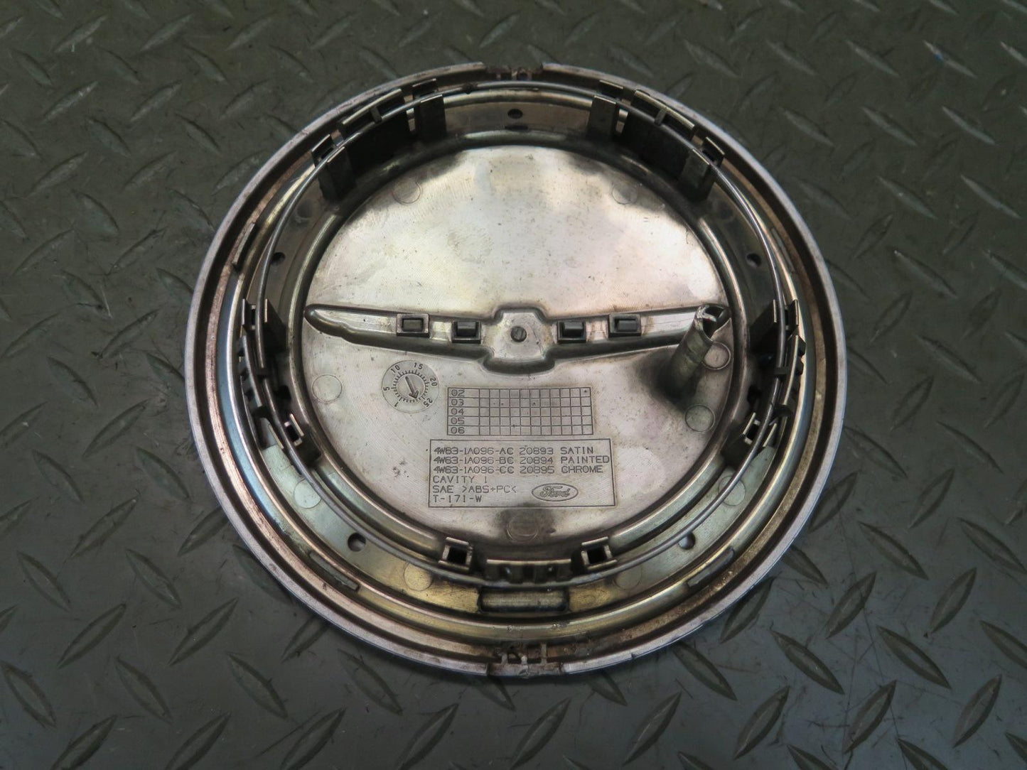 04-05 Ford Thunderbird Set of 4 Wheel Hub Center Cap Cover 4W63-1A096-AC OEM